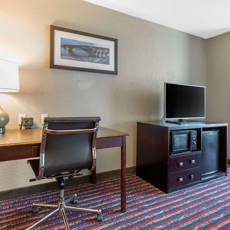 Comfort Suites Fairview Heights Ngoại thất bức ảnh