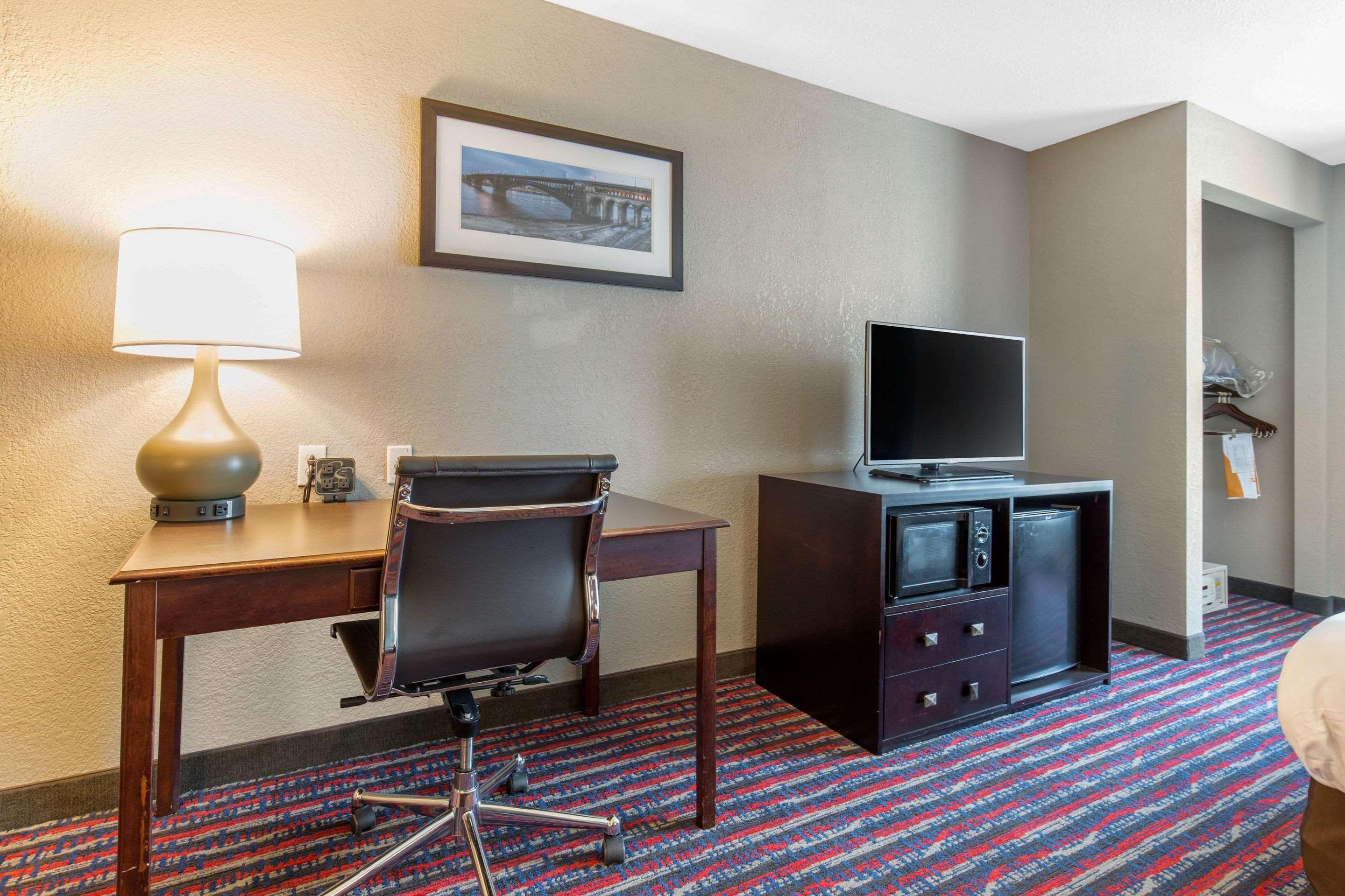 Comfort Suites Fairview Heights Ngoại thất bức ảnh